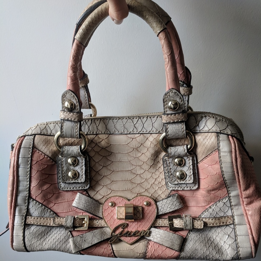 Guess purse, like new